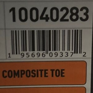 Never used Ariat, , men’s work steal toe, oil resistant shoe.